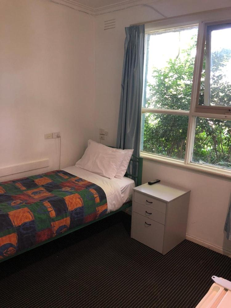 Evancourt Motel Malvern East Екстериор снимка
